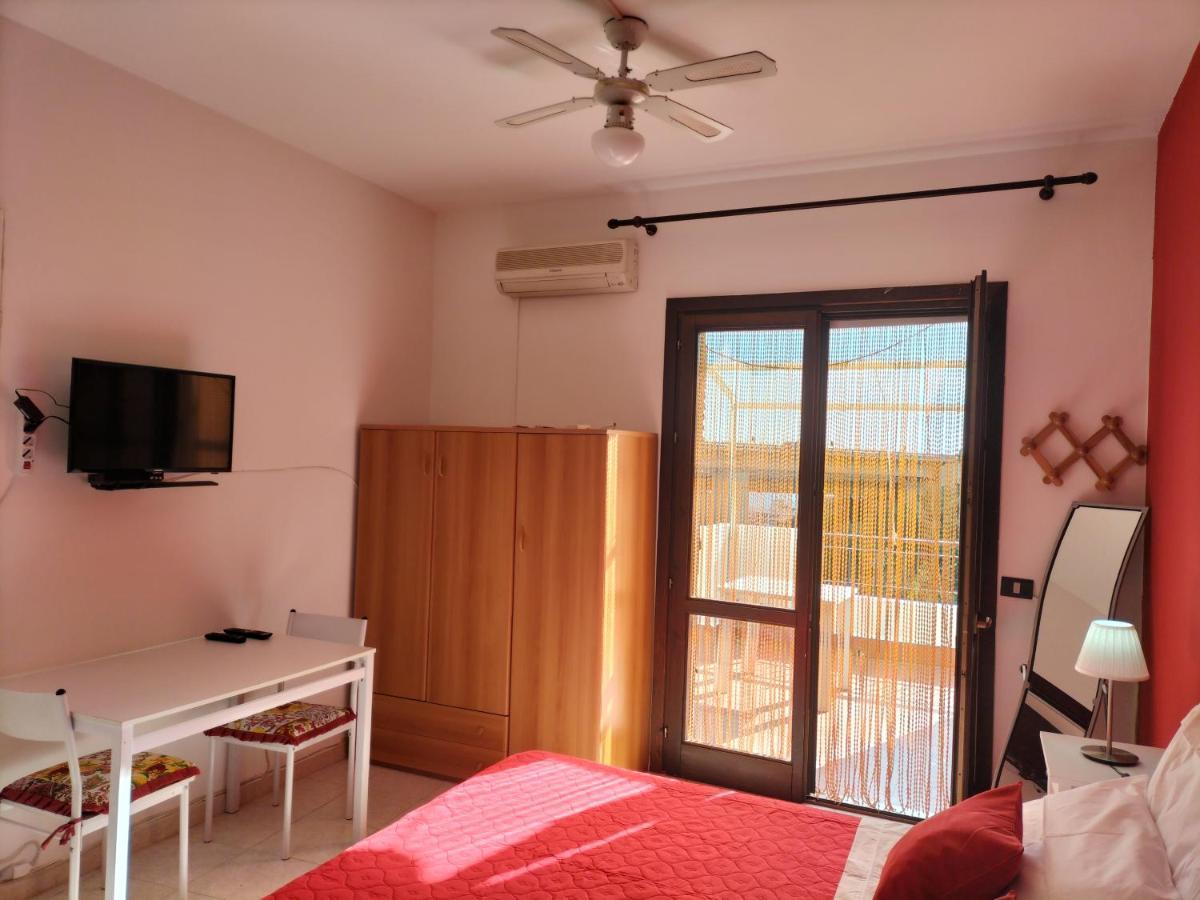 Casa Vacanza Da Rosa Letojanni Kültér fotó