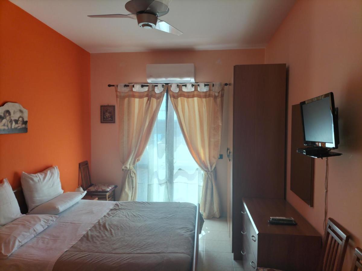 Casa Vacanza Da Rosa Letojanni Kültér fotó